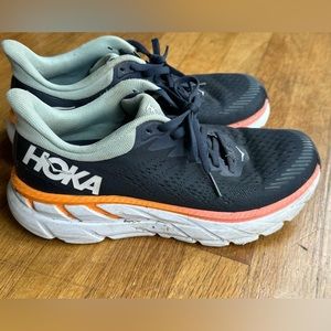 Hoka Sneakers